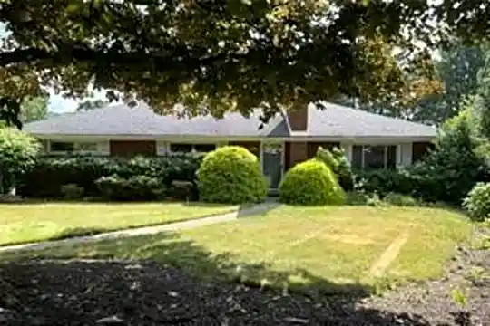 9462 Viewcrest Dr Photo 1