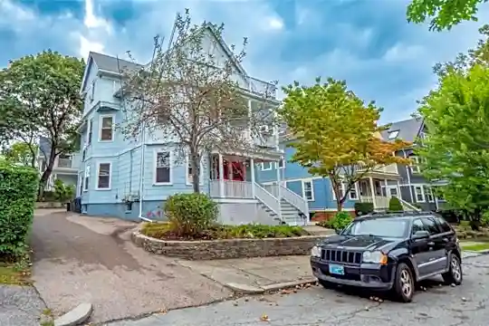 12 Belair Ave #1 Photo 1