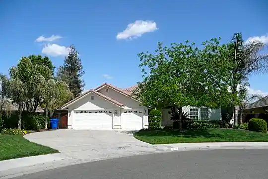 2887 Kensington Ct Photo 1