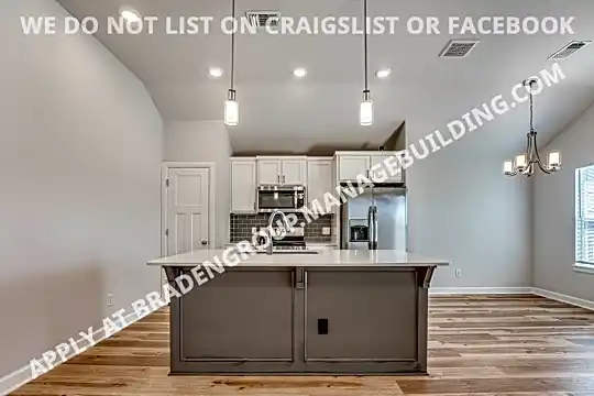 608 Blue Fish Ct Photo 1