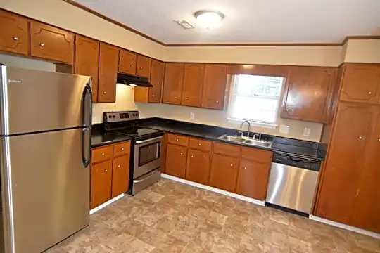 408 Catawba Rd Photo 2