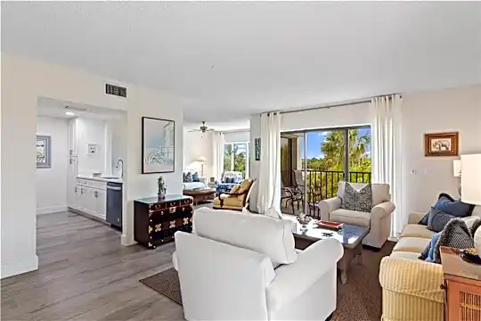 1700 Ocean Dr #301V Photo 1