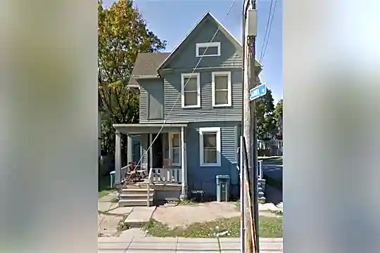 31 Harris St Photo 1
