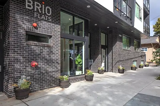 Brio Flats Apartments Photo 1