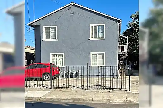 3512 Magnolia St Photo 1