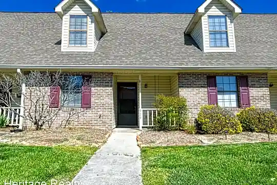 929 Chip Cove Ln Photo 1