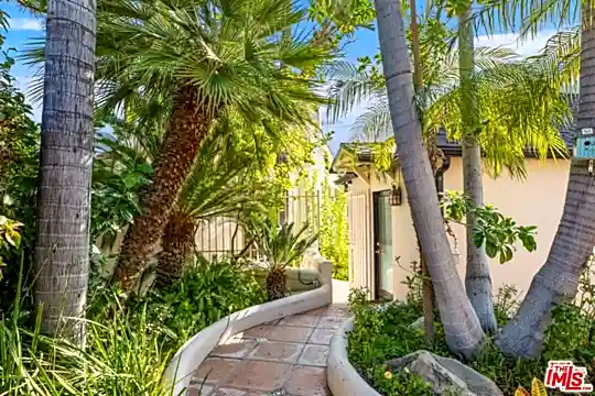 4189 Holly Knoll Dr Photo 1
