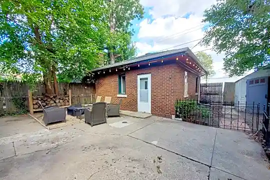 5969 Park Pl Photo 1