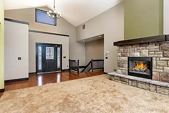 2615 Castle Pines Cir Photo 2