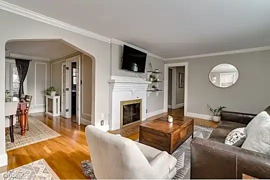 125 York Terrace Photo 1