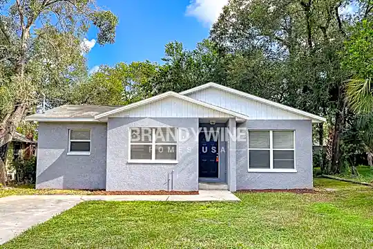 4010 E Powhatan Ave Photo 1