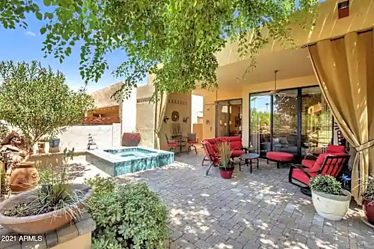 8742 E San Rafael Dr Photo 1