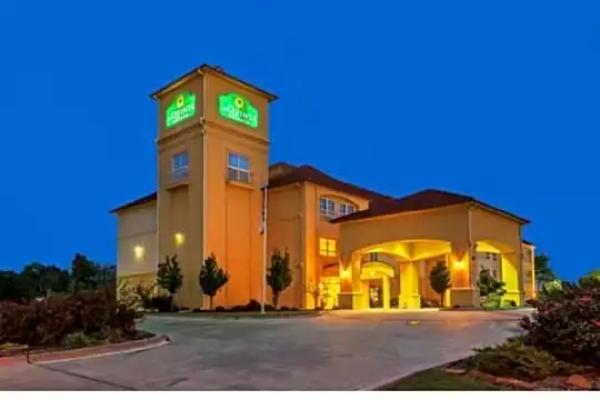 La Quinta Studio Suites and Extended Stay Photo 2
