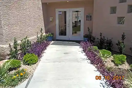 Canyon View Apartments Photo 2