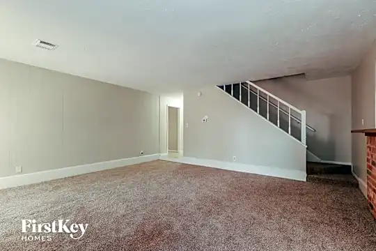 9727 John Bank Drive Photo 2