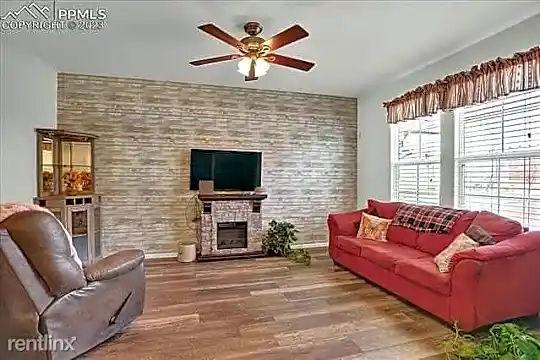 6258 Calico Patch Heights Photo 2