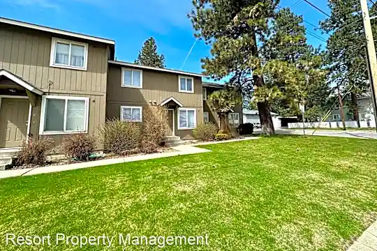 811 N Brigger St Photo 1