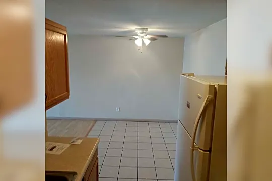 8304 Zane Ave N Photo 1