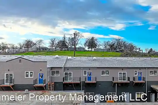 Stone Ridge Apartments Photo 2