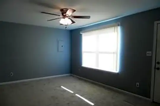7 Sewell St Photo 2