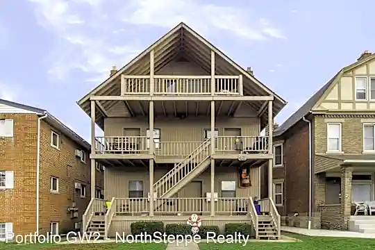 40-42 Chittenden Ave Photo 1