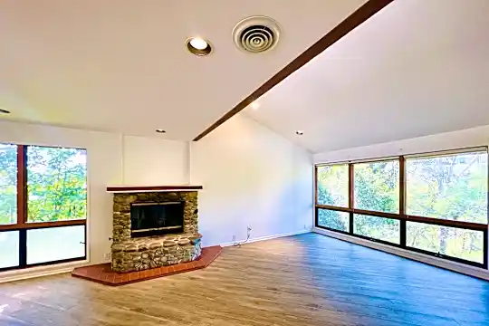 521 Arroyo Ave Photo 2