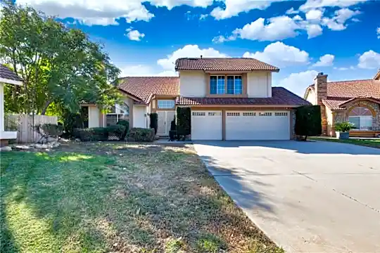 22293 Wembley Dr Photo 1