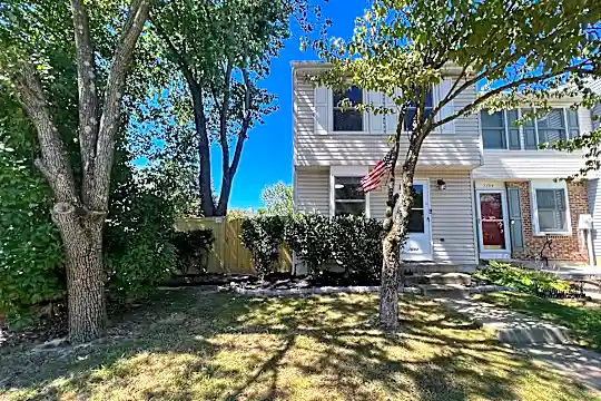 7692 Fairbanks Ct Photo 1