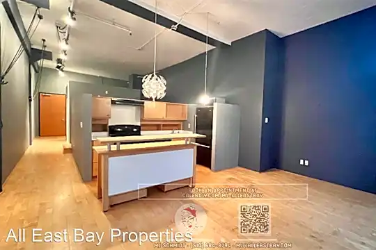 1500 Park Ave Photo 1