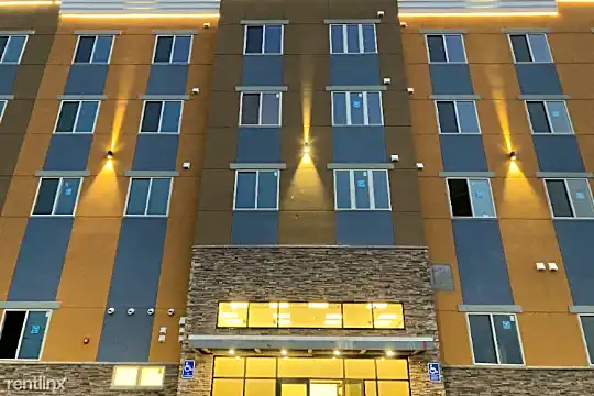 18 E Kansas City St Photo 1