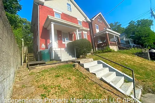 1011 Purcell Ave Photo 2