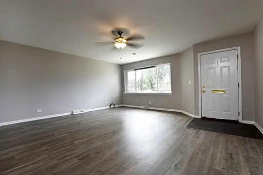 3451 Grand Blvd Photo 1