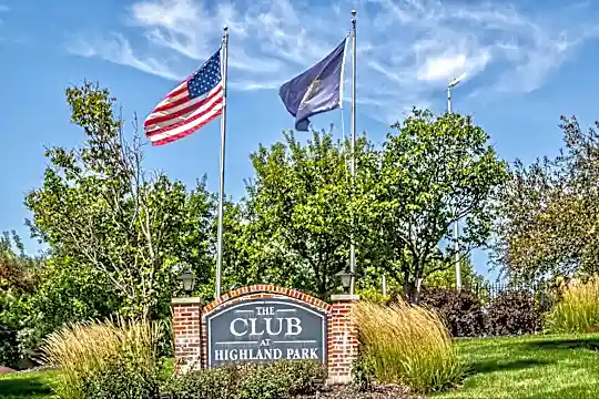 Club At Highland Park Photo 1