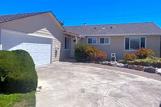 1612 S Blaney Ave Photo 1