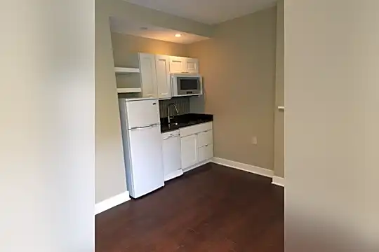 401 Delaware Avenue Apartments Photo 1