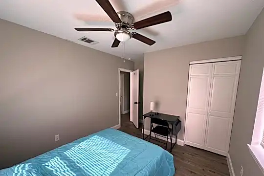 Apartments For Rent Under $900 in Melbourne, Florida - 1 Apartments