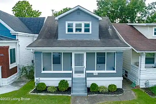 908 Lydia St Photo 1