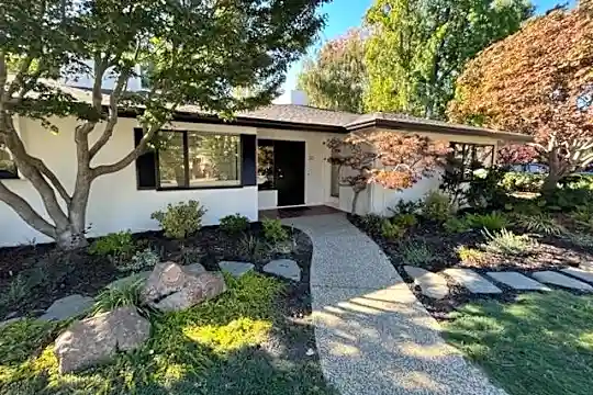 20 Kirby Pl Photo 1