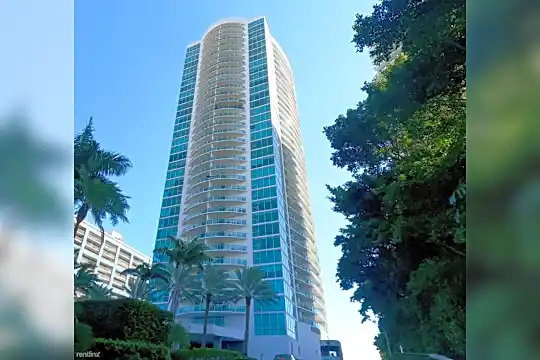 2101 Brickell Ave Photo 1