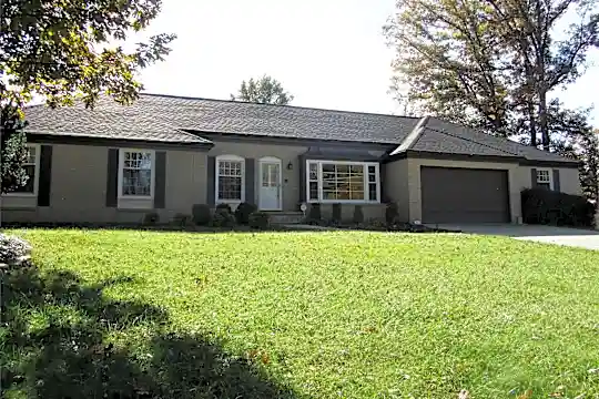 1422 Nottingham Rd Photo 1