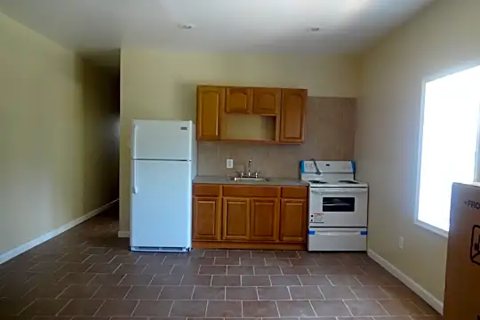 153 Manheim St Photo 1