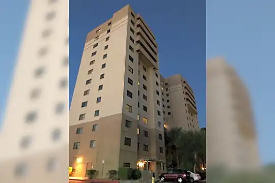 Courtyard Towers Photo 1