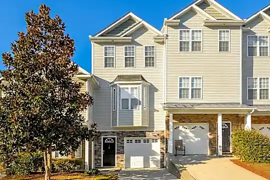 650 Ganyard Farm Way Unit 10 Photo 1