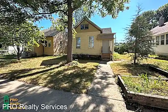 1310 Lafond Ave Photo 1