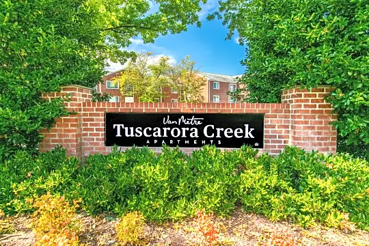 Tuscarora Creek Photo 1
