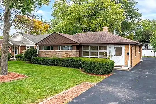 1025 N Dee Rd Photo 1