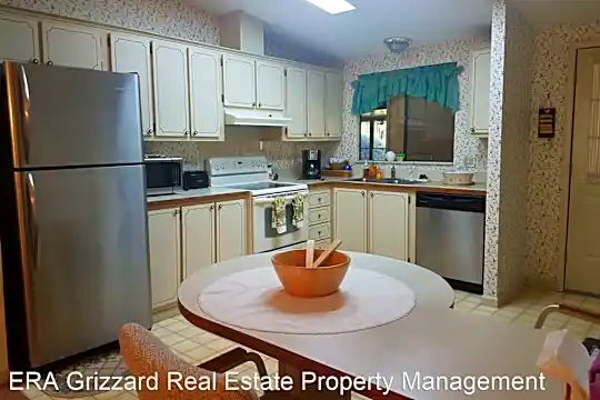 1653 Kiley Ct Photo 2
