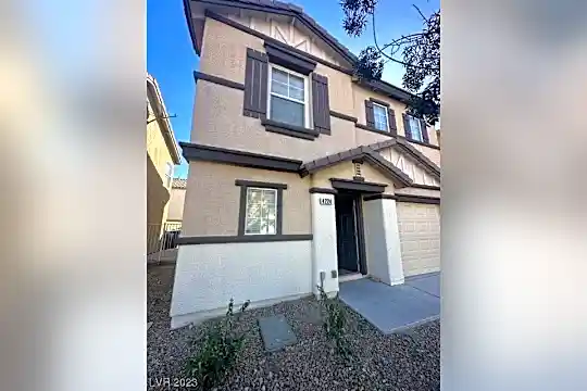 4224 Glorious Linda Ct Photo 1