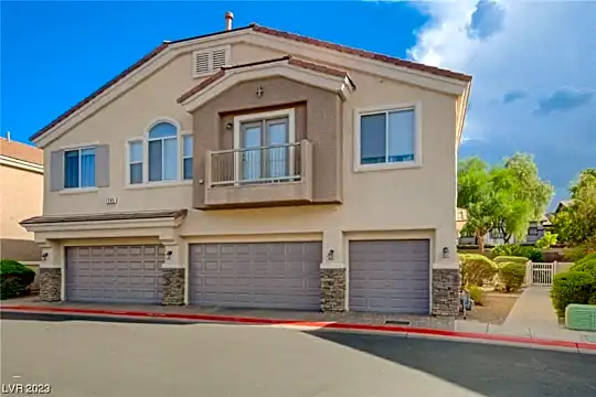 1285 Large Cap Dr #2 Photo 1