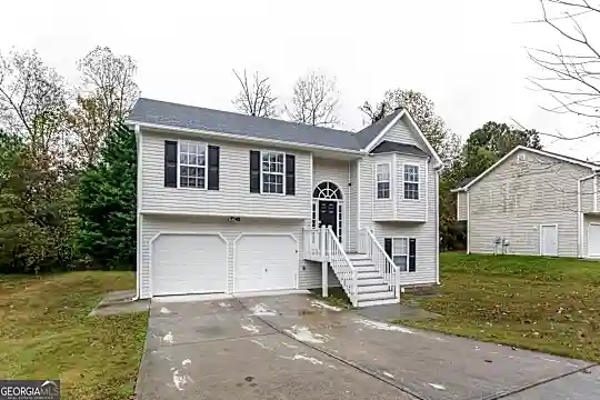 6403 Harvester Cir Photo 2
